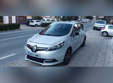 Renault - Grand Scenic